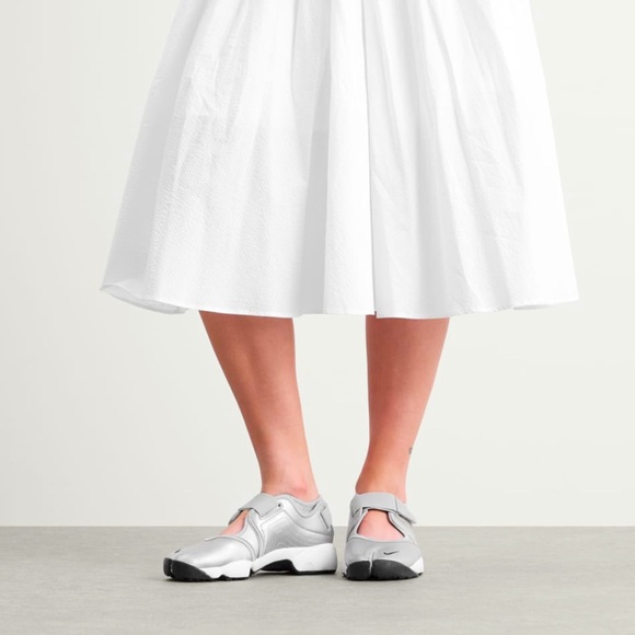 🖇️🖤 Nike Air Rift Metallic Silver 🖇️🖤